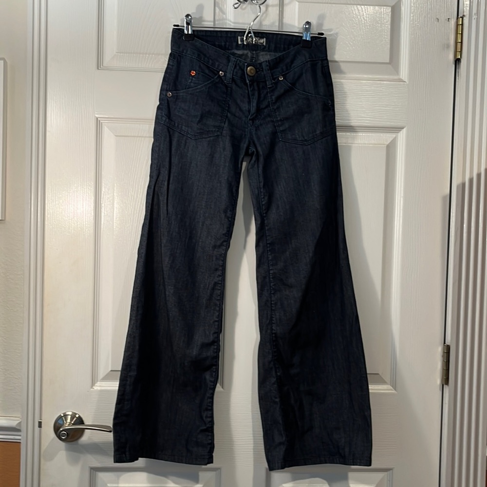 Vintage Hudson bell bottom jeans in excellent condition, size 25, 28” inseam